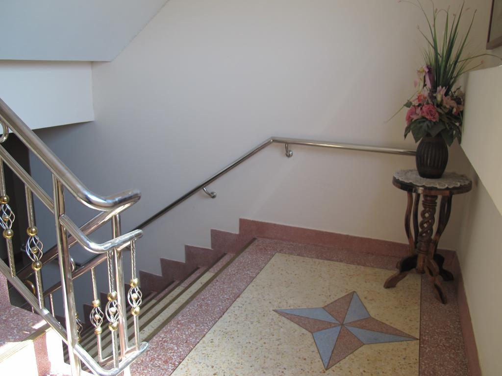 The Star Hotel Udon Thani Esterno foto