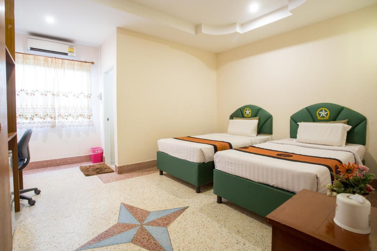 The Star Hotel Udon Thani Esterno foto
